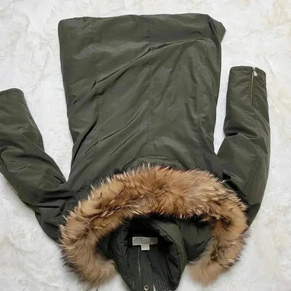 Michael Kors Knee Length Insulated Parka Jacket Coat Olive Green Racoon Hood Fur - Picture 12 of 13